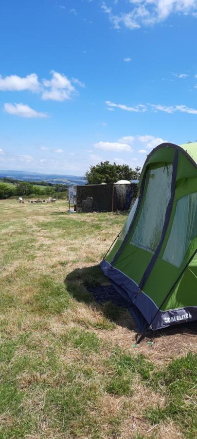 Summit Camping Kit Hill Cornwall Panoramic Views Grass Pitch From 15Pn Or Bella Bell Tent 75Pn Callington エクステリア 写真