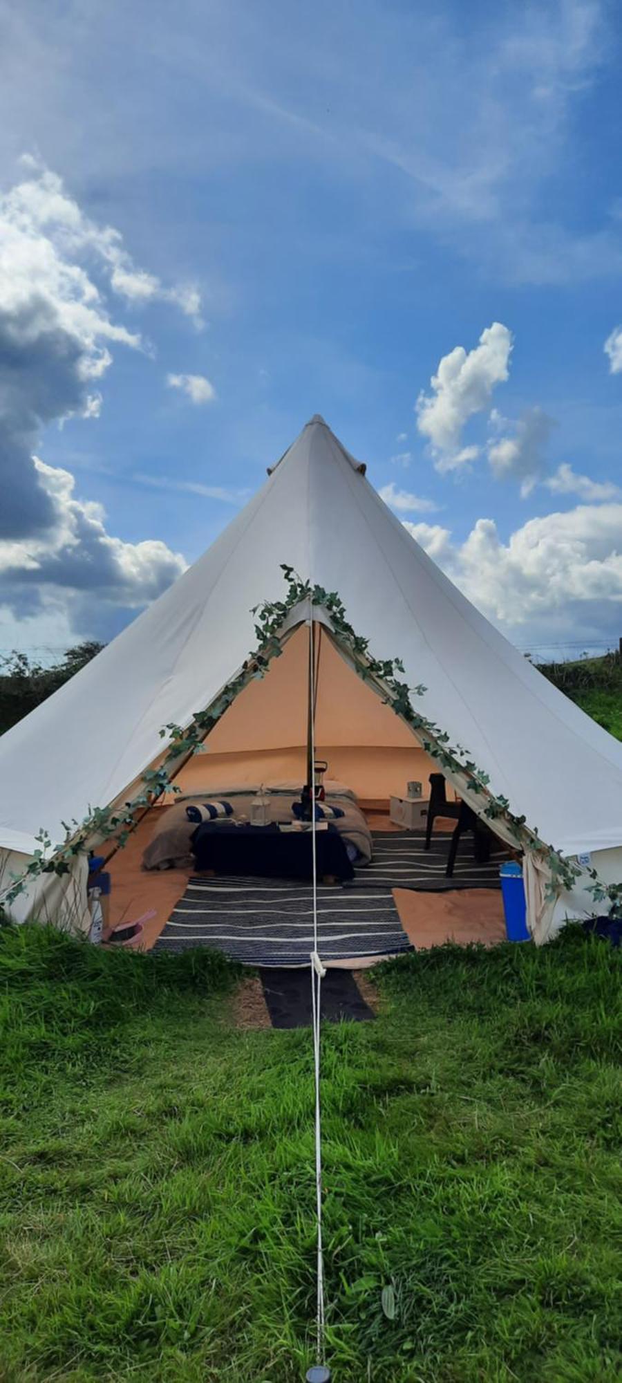Summit Camping Kit Hill Cornwall Panoramic Views Grass Pitch From 15Pn Or Bella Bell Tent 75Pn Callington エクステリア 写真