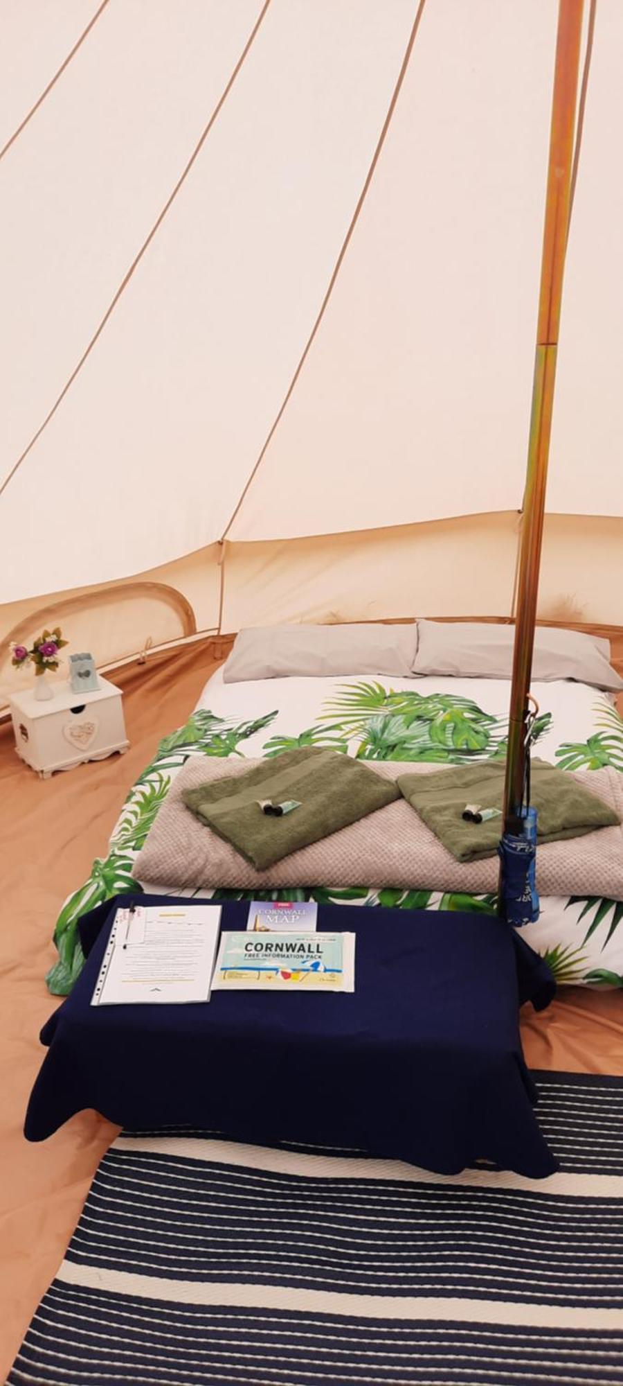 Summit Camping Kit Hill Cornwall Panoramic Views Grass Pitch From 15Pn Or Bella Bell Tent 75Pn Callington エクステリア 写真